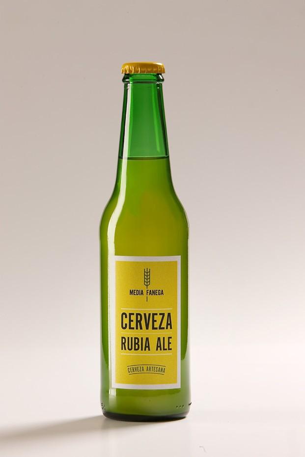 Cerveza Rubia-Ale. Cerveza gourmet, de alta fermentación