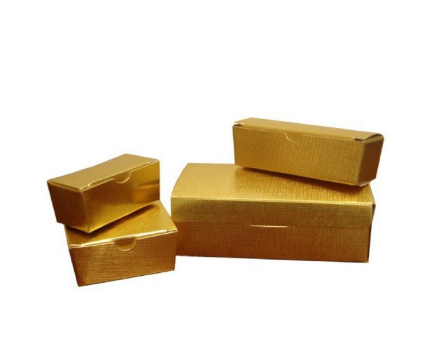 Cajas de bombones. Cajas doradas para diferentes usos
