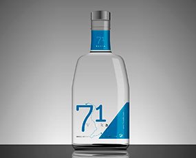 Diseño gráfico. Digtus ha realizado el diseño de etiqueta y branding en marca vodka premium.