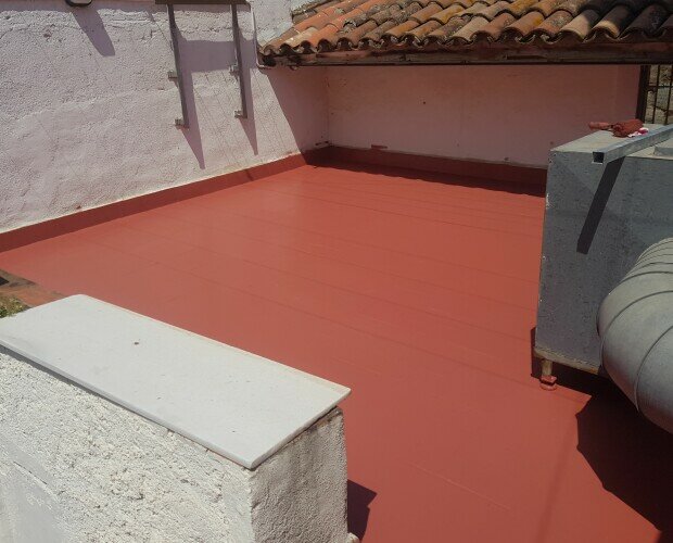 Terraza 1. Impermeabilización de terraza con membrana continua de poliuretano y 25 años garantía