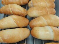 Panes Especiales. Delicioso pan relleno de jamón troceado 