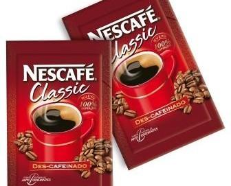 Café Descafeínado. Sobres individuales de café soluble marca Nescafé.