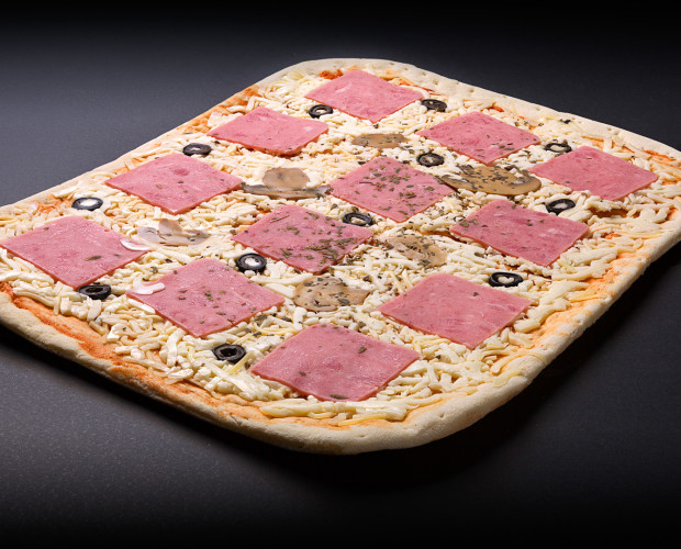 Pizzas rectangulares. Pizzas congeladas en formato rectangular