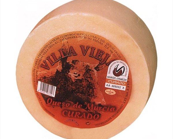 Queso Curado de Murcia. Es un queso protegido por la Denominación de Origen Quesos de Murcia