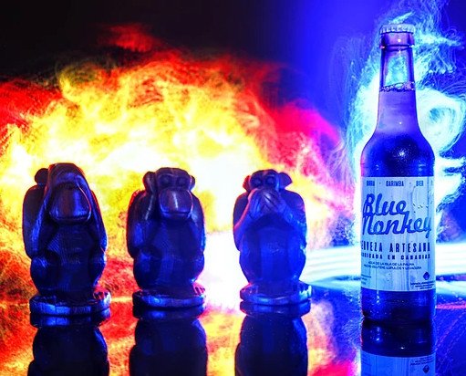 Cerveza azul canaria. El agua empleada en la elaboración de la Blue Monkey nace en La Caldera de Taburiente