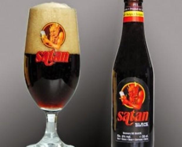 Satan Black. Cerveza artesanal belga negra, 8% de alcohol
