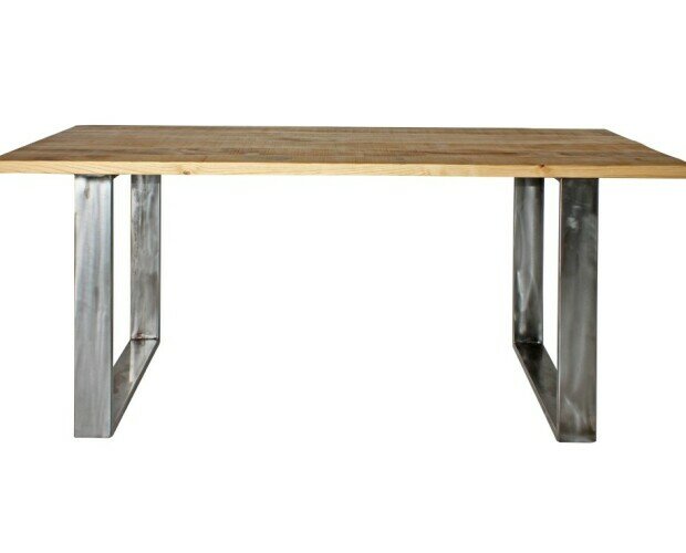 PAKIRA. Mesa de madera maciza y estructura de acero. Personalizable.