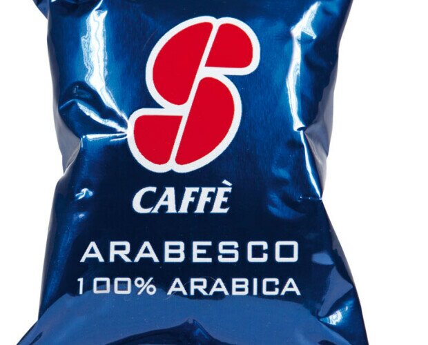 Esecafe Arabesco. Mezcla de refinados cafés de calidad Arábica.Densidad perfecta, dulce y suave.