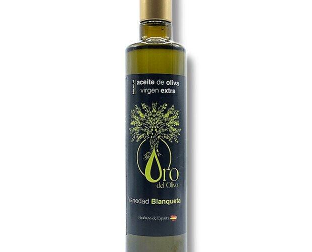 AOVE Premium Blanqueta. Presenta un aroma a aceitunas verdes, manzana verde, almendras y alcachofas